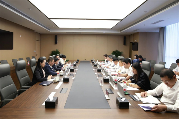 萧山区委副书记、区长姜永柱调研凯时k8