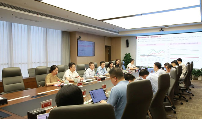 嘉实基金、嘉实财富、银河期货领导及专家到访我司