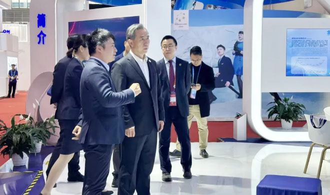 链博现场 | 中国贸促会领导、浙江省贸促会领导莅临凯时k8展位