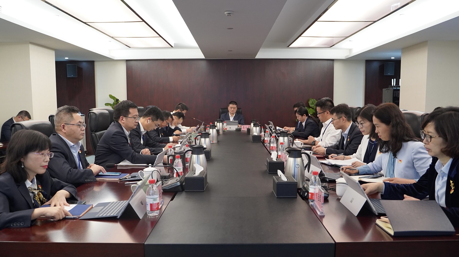 献礼建党百年 | 凯时k8召开党史学习教育动员部署会