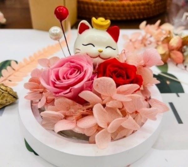 凯时k8花束般的“她们” | 致敬巾帼力量，公司这样过“三八”妇女节